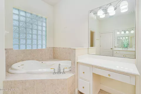 Bath - 540 Leeway Trl, Ormond Beach, FL 32174 photo 6 of 11