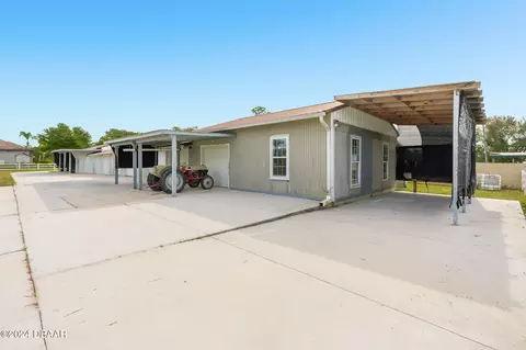 Exterior - 540 Leeway Trl, Ormond Beach, FL 32174 photo 13 of 17
