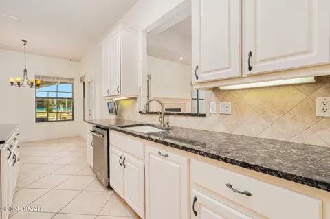 Kitchen - 540 Leeway Trl, Ormond Beach, FL 32174 photo 2 of 8