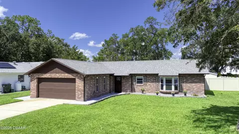1408 Mollie Rd, Daytona Beach, FL 32114