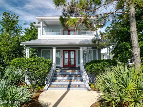 206 S Riverside Dr, Edgewater, FL 32132