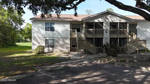 1600 Big Tree Rd #L5, Daytona Beach, FL 32119