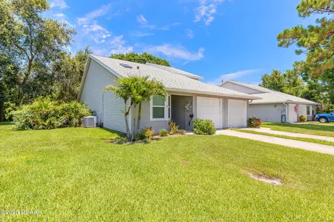 955 Grayling Ct, Port Orange, FL 32127