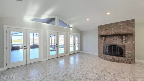 Living - 3128 John Anderson Dr, Ormond Beach, FL 32176 photo 3 of 4