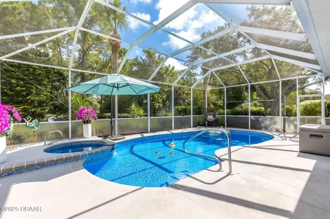 Exterior - 30 Bay Ct, Ormond Beach, FL 32174 photo 8 of 14