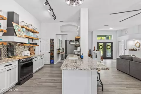 Kitchen - 30 Bay Ct, Ormond Beach, FL 32174 photo 1 of 5