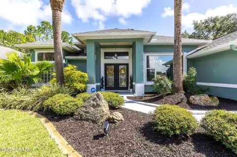 Exterior - 30 Bay Ct, Ormond Beach, FL 32174 photo 2 of 14