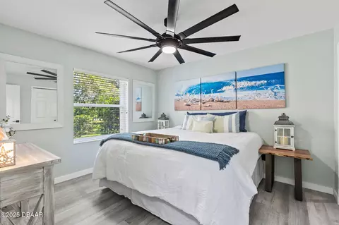 Bedroom - 30 Bay Ct, Ormond Beach, FL 32174 photo 3 of 6