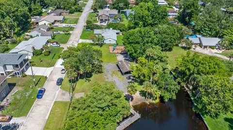 View/Area - 232 Chippewa Cir, Ormond Beach, FL 32174 photo 7 of 12