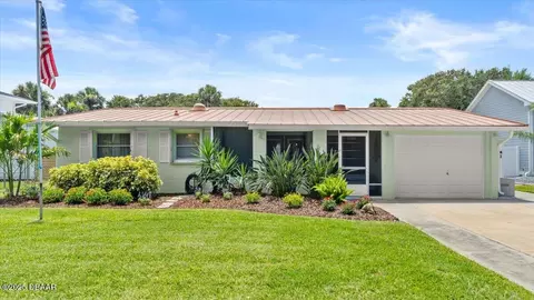 4638 Saxon Dr, New Smyrna Beach, FL 32169