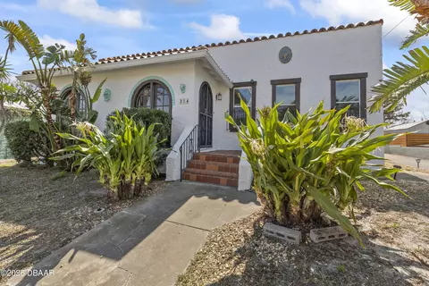314 Lenox Ave, Daytona Beach, FL 32118