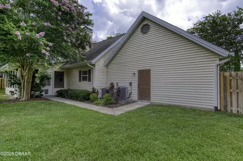 Exterior - 22 Forestview Way, Ormond Beach, FL 32174 photo 7 of 17