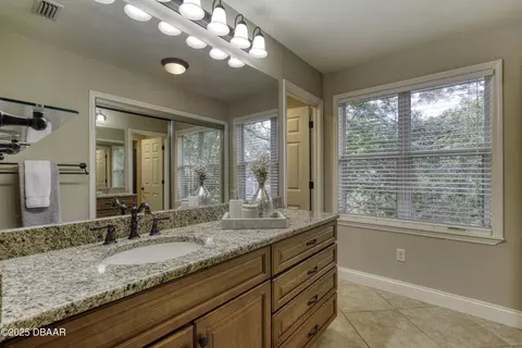 Bath - 22 Forestview Way, Ormond Beach, FL 32174 photo 5 of 11