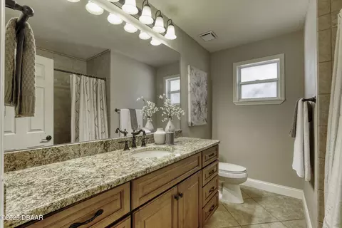 Bath - 22 Forestview Way, Ormond Beach, FL 32174 photo 9 of 11
