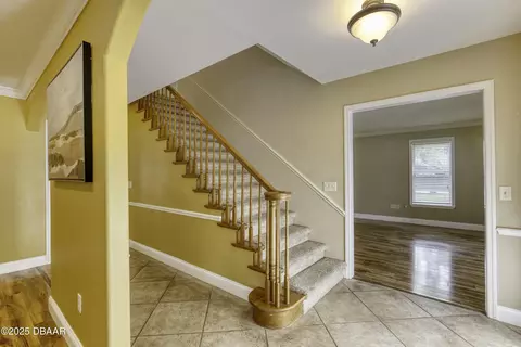 Entry Way - 22 Forestview Way, Ormond Beach, FL 32174 photo 3 of 7