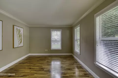 Living - 22 Forestview Way, Ormond Beach, FL 32174 photo 1 of 12