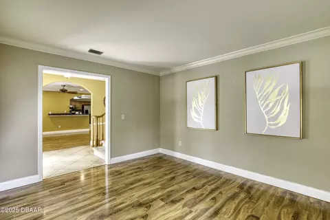 Living - 22 Forestview Way, Ormond Beach, FL 32174 photo 3 of 12
