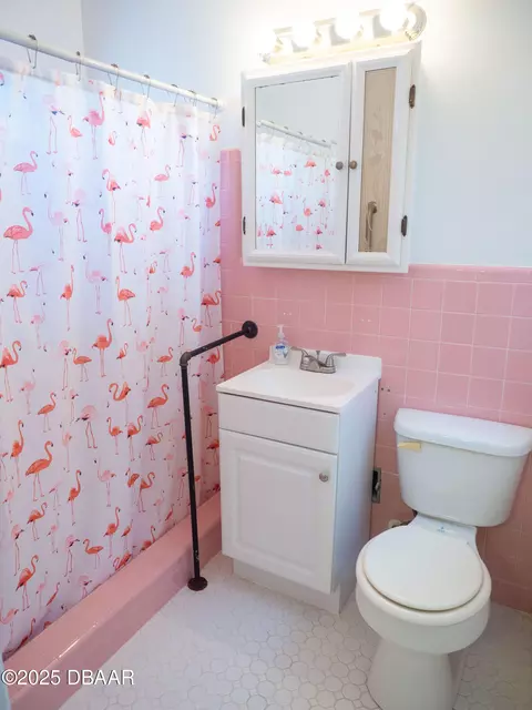 Bath - 126 Longwood Dr, Ormond Beach, FL 32176 photo 3 of 5