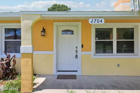 2704 Yule Tree Dr, Edgewater, FL 32141 photo 5