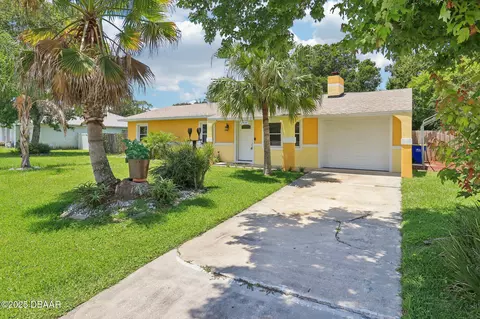 2704 Yule Tree Dr, Edgewater, FL 32141 photo 4