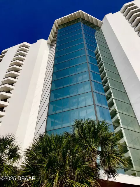2425 S Atlantic Ave, Daytona Beach, FL 32118