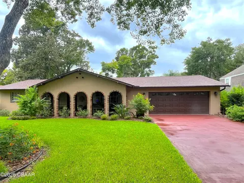 113 N St Andrews Dr, Ormond Beach, FL 32174