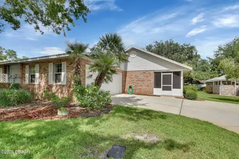 2480 S Glen Eagles Dr, Deland, FL 32724