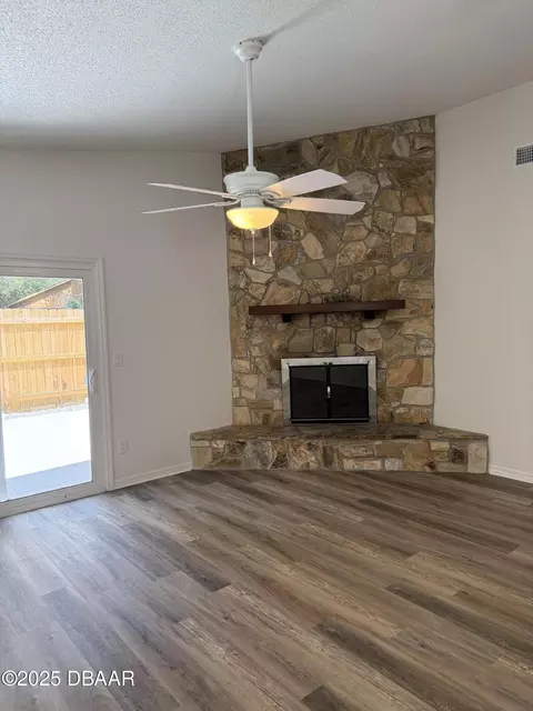 Living - 56 Cherokee Trl, Ormond Beach, FL 32174 photo 1 of 3