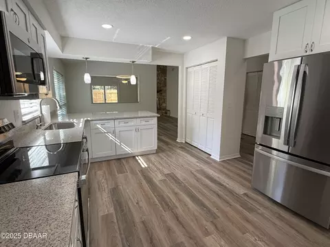 Kitchen - 56 Cherokee Trl, Ormond Beach, FL 32174 photo 1 of 2