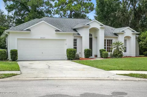 2425 Village Ln, Titusville, FL 32780