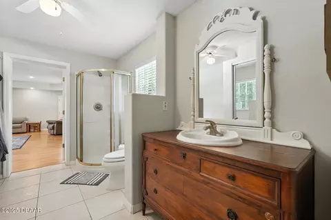 Bath - 320 Rio Pinar Dr, Ormond Beach, FL 32174 photo 3 of 4