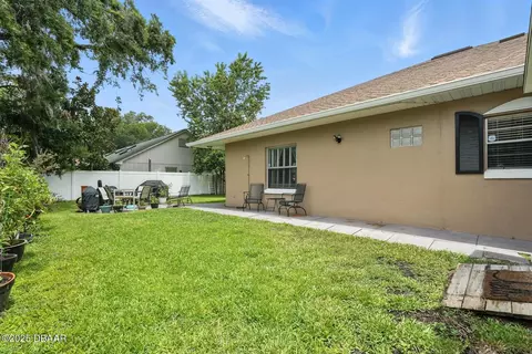 Exterior - 320 Rio Pinar Dr, Ormond Beach, FL 32174 photo 10 of 12