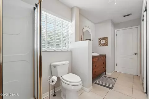 Bath - 320 Rio Pinar Dr, Ormond Beach, FL 32174 photo 4 of 4