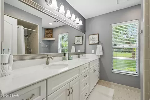Bath - 320 Rio Pinar Dr, Ormond Beach, FL 32174 photo 1 of 4