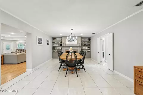 Dining - 320 Rio Pinar Dr, Ormond Beach, FL 32174 photo 2 of 3