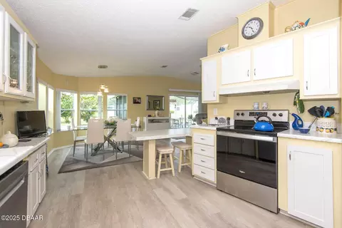 504 Portside Ln, Edgewater, FL 32141 photo 27