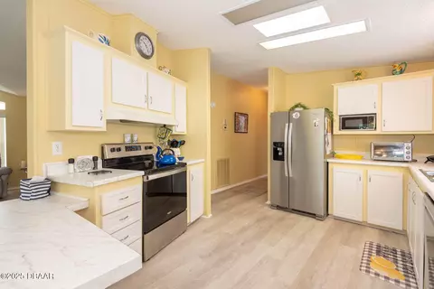 504 Portside Ln, Edgewater, FL 32141 photo 25