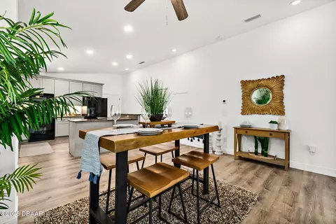 Dining - 139 Douglas St, Edgewater, FL 32141 photo 4 of 4