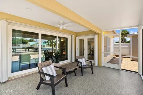 Exterior - 139 Douglas St, Edgewater, FL 32141 photo 2 of 11