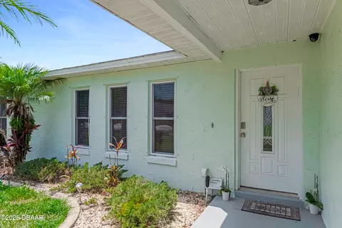 723 Fleming Ave, Ormond Beach, FL 32174 photo 3