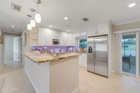 723 Fleming Ave, Ormond Beach, FL 32174 photo 6