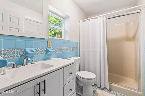 Bath - 120 N Arbor Dr, Ormond Beach, FL 32174 photo 2 of 3