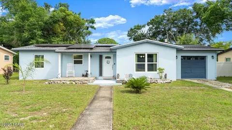 631 Merrimac St, Deltona, FL 32725