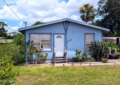 608 Walker St, Holly Hill, FL 32117