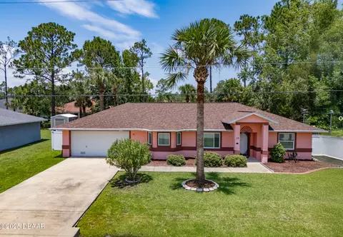19 Pine Hill Ln, Palm Coast, FL 32164