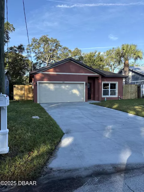 1510 Granada Ave, Daytona Beach, FL 32117