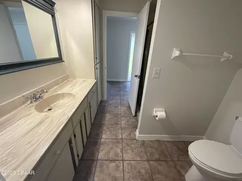Bath - 8 Ridge Trl, Ormond Beach, FL 32174 photo 1 of 6