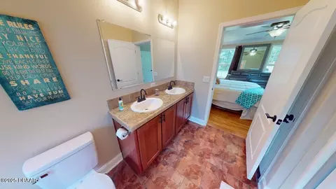 Bath - 1619 Brian Ct, Saint Augustine, FL 32084 photo 1 of 4