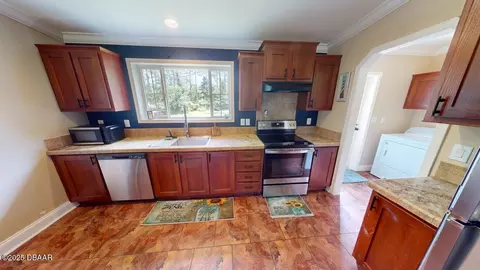 Kitchen - 1619 Brian Ct, Saint Augustine, FL 32084 photo 2 of 2