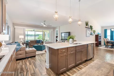 375 Stirling Bridge Dr, Ormond Beach, FL 32174 photo 7